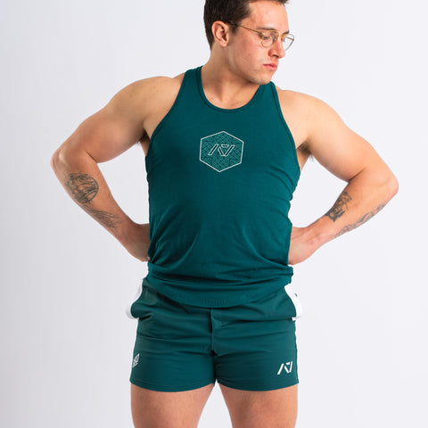 Strength is the foundation on which we build our path to new beginnings. As we lift weights to build our bodies, we also lift our spirits towards better health and vitality. Demanding Greatness is a journey of self-discovery, finding the inner strength to embrace new opportunities, ignite your vitality, and fuel your aspirations with A7's Emerald Forás. Genouill�res powerlifting shipping to France, Spain, Ireland, Germany, Italy, Sweden and EU.