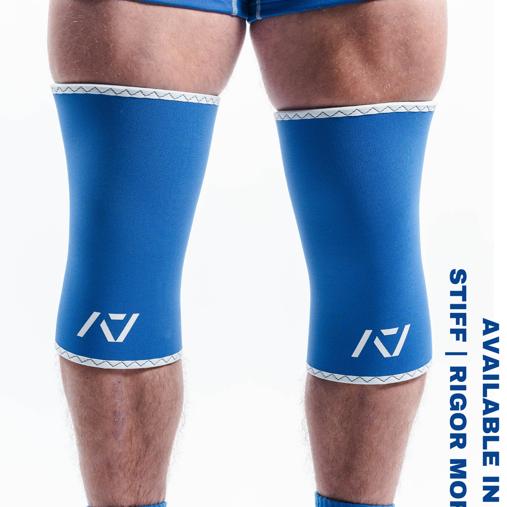 A7 IPF Approved Hourglass Knee Sleeves feature an hourglass-shaped centre taper fit to help provide knee compression while maintaining proper tightness around the calf and quad, offered in three stiffnesses (Flexi, Stiff and Rigor Mortis). Shop the full A7 Powerlifting IPF Approved Equipment collection. The IPF Approved Kit includes Powerlifting Singlet, A7 Meet Shirt, A7 Zebra Wrist Wraps and A7 Deadlift Socks. Genouill�res powerlifting shipping to France, Spain, Ireland, Germany, Italy, Sweden and EU.