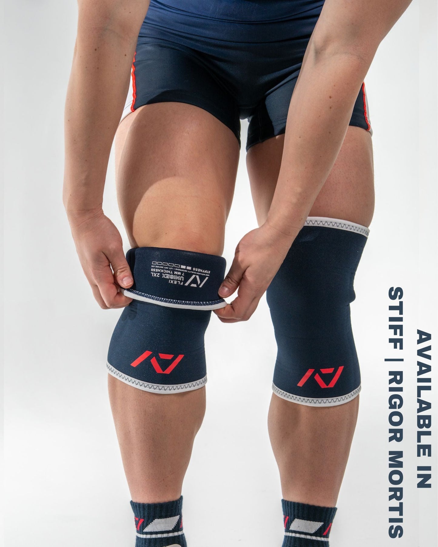 A7 IPF Approved Hourglass Knee Sleeves feature an hourglass-shaped centre taper fit to help provide knee compression while maintaining proper tightness around the calf and quad, offered in three stiffnesses (Flexi, Stiff and Rigor Mortis). Shop the full A7 Powerlifting IPF Approved Equipment collection. The IPF Approved Kit includes Powerlifting Singlet, A7 Meet Shirt, A7 Zebra Wrist Wraps and A7 Deadlift Socks. Genouill�res powerlifting shipping to France, Spain, Ireland, Germany, Italy, Sweden and EU.