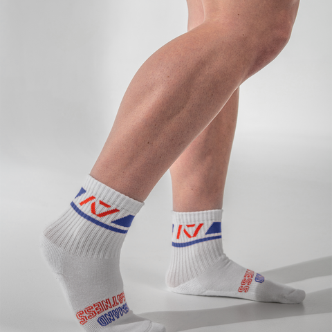 A7 RWB Crew socks showcase RWB logos and let your energy show on the platform, in your training or while out and about. The IPF Approved Night Light Meet Kit includes Powerlifting Singlet, A7 Meet Shirt, A7 Zebra Wrist Wraps, A7 Deadlift Socks, Hourglass Knee Sleeves (Stiff Knee Sleeves and Rigor Mortis Knee Sleeves). Genouill�res powerlifting shipping to France, Spain, Ireland, Germany, Italy, Sweden and EU.