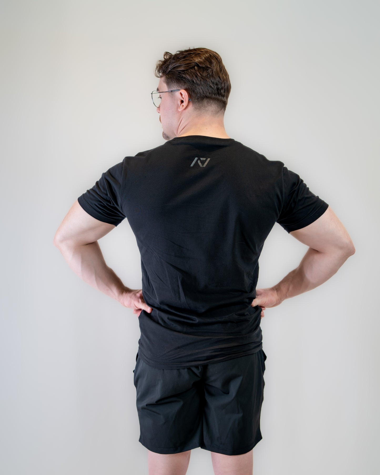 Demand Greatness True-Fit Shadow Stealth is our new meet shirt design highlighting Demand Greatness to showcase your impact on the platform. The Shirt is IPF Approved. Shop the full A7 Powerlifting IPF Approved Equipment collection. The IPF Approved Kit includes Powerlifting Singlet, A7 Meet Shirt, A7 Zebra Wrist Wraps, A7 Deadlift Socks, Hourglass Knee Sleeves (Stiff & Rigor Mortis Sleeves). Genouill�res powerlifting shipping to France, Spain, Ireland, Germany, Italy, Sweden and EU.