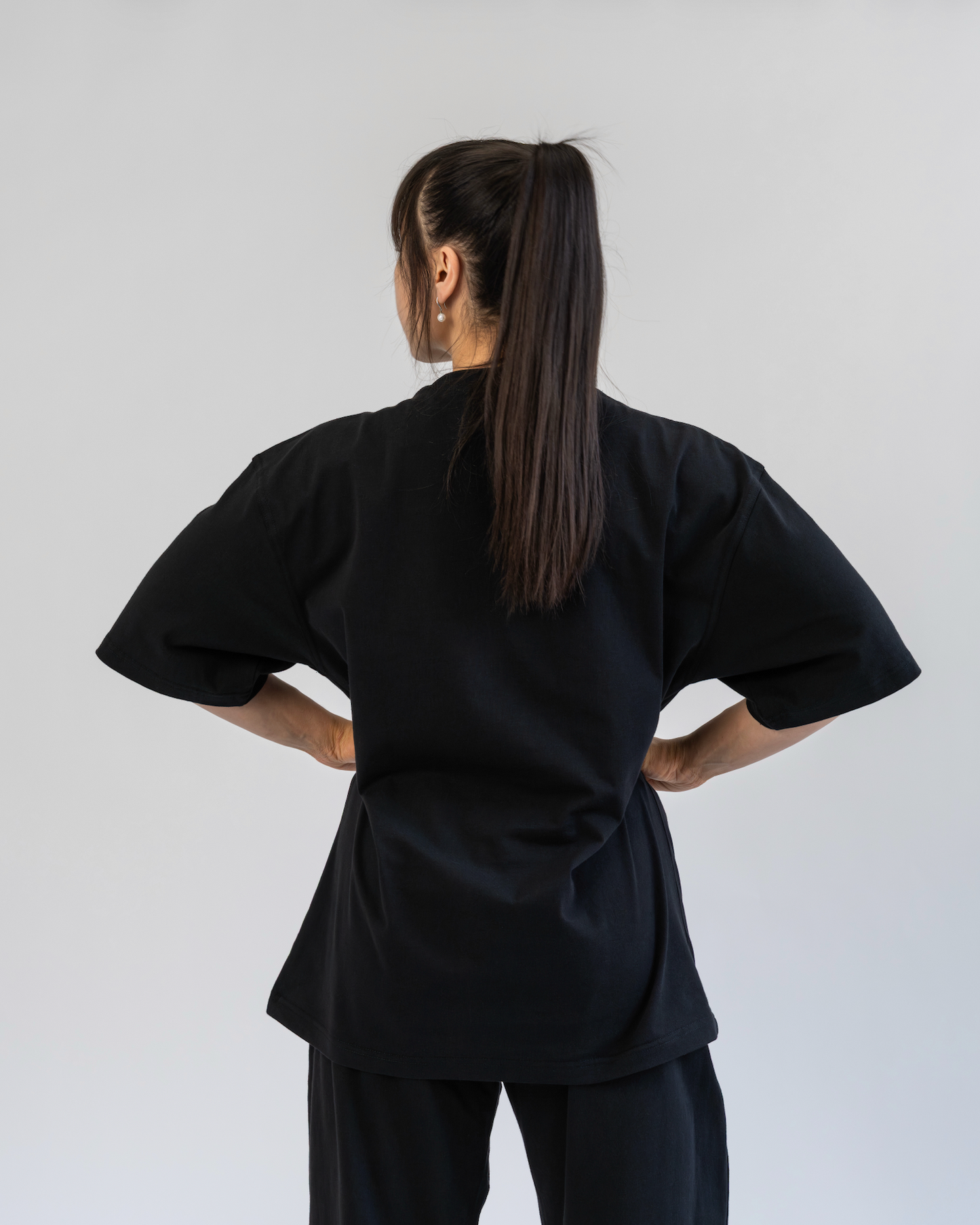 Demanding Greatness going the extra mile to offer TRUE Organic Apparel; not just in the fabric or the dye, but in every detail in between. Our certifications reflect this commitment: GOTS ensures our fabrics are made from 100% genuine organic cotton, and OEKO-TEX guarantees that our dyes and printed artwork are free from harmful substances and chemicals throughout the entire production process. Genouill�res powerlifting shipping to France, Spain, Ireland, Germany, Italy, Sweden and EU.