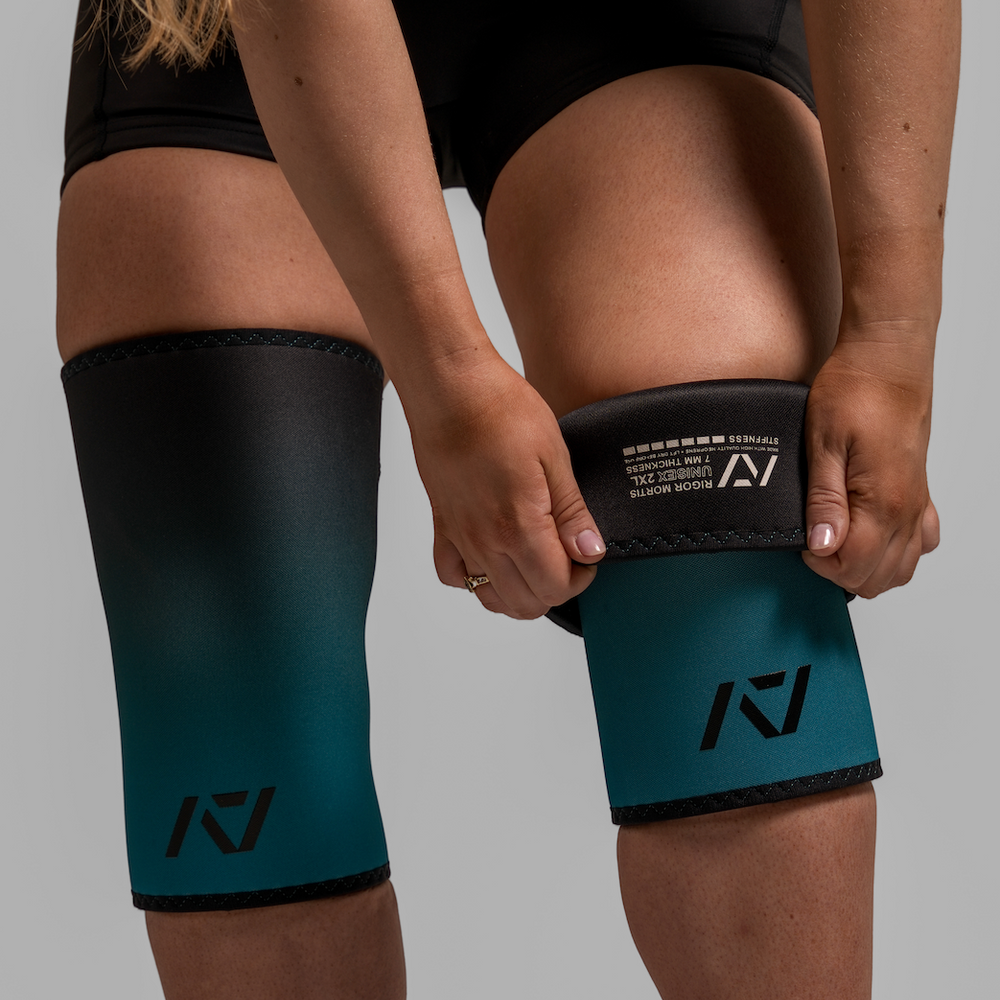 Hourglass Knee Sleeves - IPF Approved - Aurora | A7 Europe