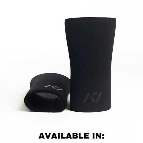 A7 IPF Approved Hourglass Knee Sleeves feature an hourglass-shaped centre taper fit to help provide knee compression while maintaining proper tightness around the calf and quad, offered in three stiffnesses (Flexi, Stiff and Rigor Mortis). Shop the full A7 Powerlifting IPF Approved Equipment collection. The IPF Approved Kit includes Powerlifting Singlet, A7 Meet Shirt, A7 Zebra Wrist Wraps and A7 Deadlift Socks. Genouill�res powerlifting shipping to France, Spain, Ireland, Germany, Italy, Sweden and EU.