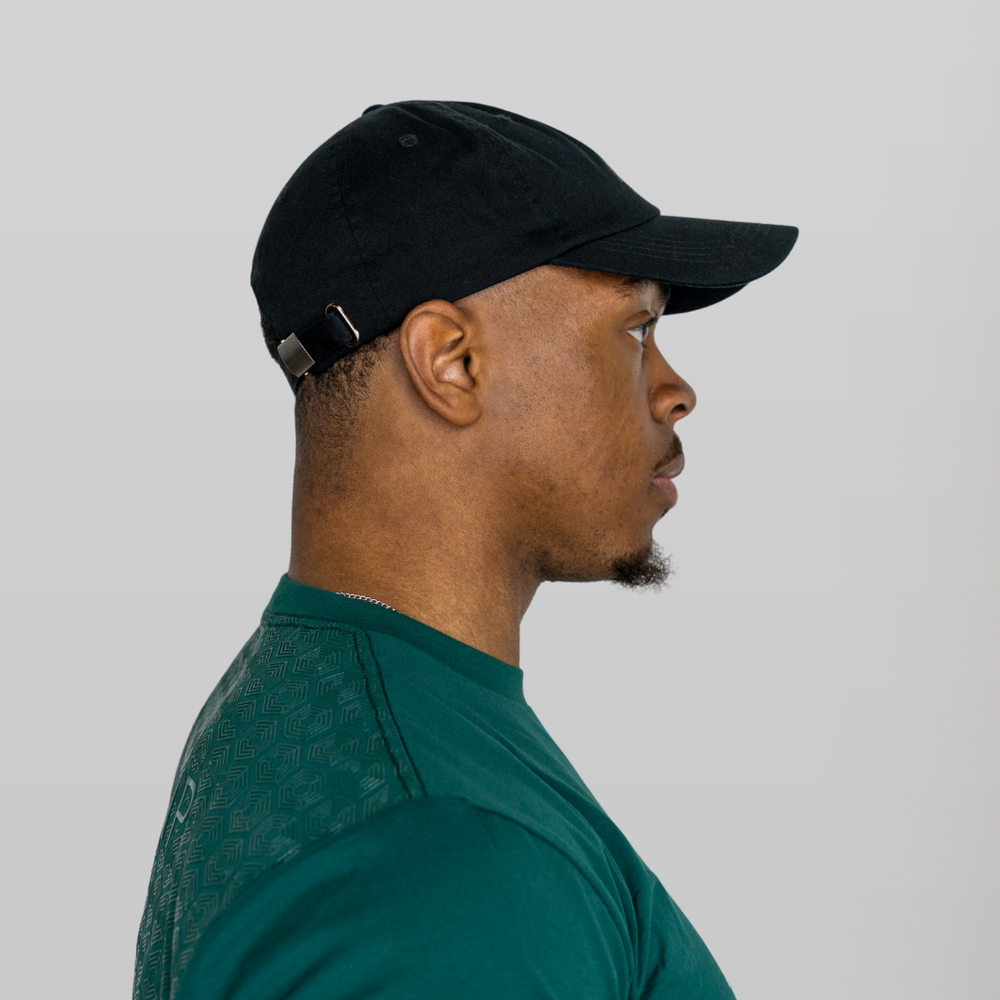 
                      
                        Organic Dad Hat in Shadow Stone brings effortless everyday style with a focus on comfort and sustainability. Made from premium organic cotton, this hat feels soft, breathable, and ready to go wherever you do.  The relaxed, unstructured fit delivers that classic "dad hat" vibe, while the Shadow Stone colorway keeps it clean, versatile, and easy to pair with any outfit, in or out of the gym. Genouill�res powerlifting shipping to France, Spain, Ireland, Germany, Italy, Sweden and EU.
                      
                    