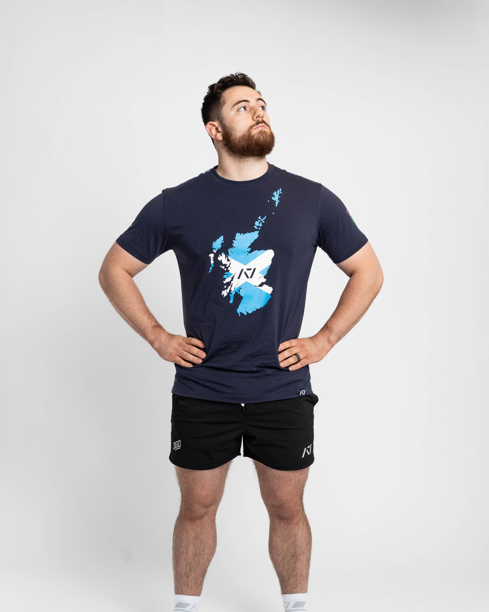 Whether pressing, pulling, squatting or any other variational movement the knurling is always there. The silicone bar grip helps with slippery commercial benches and bars and anchors the barbell to your back. Genouill�res powerlifting shipping to France, Spain, Ireland, Germany, Italy, Sweden and EU.