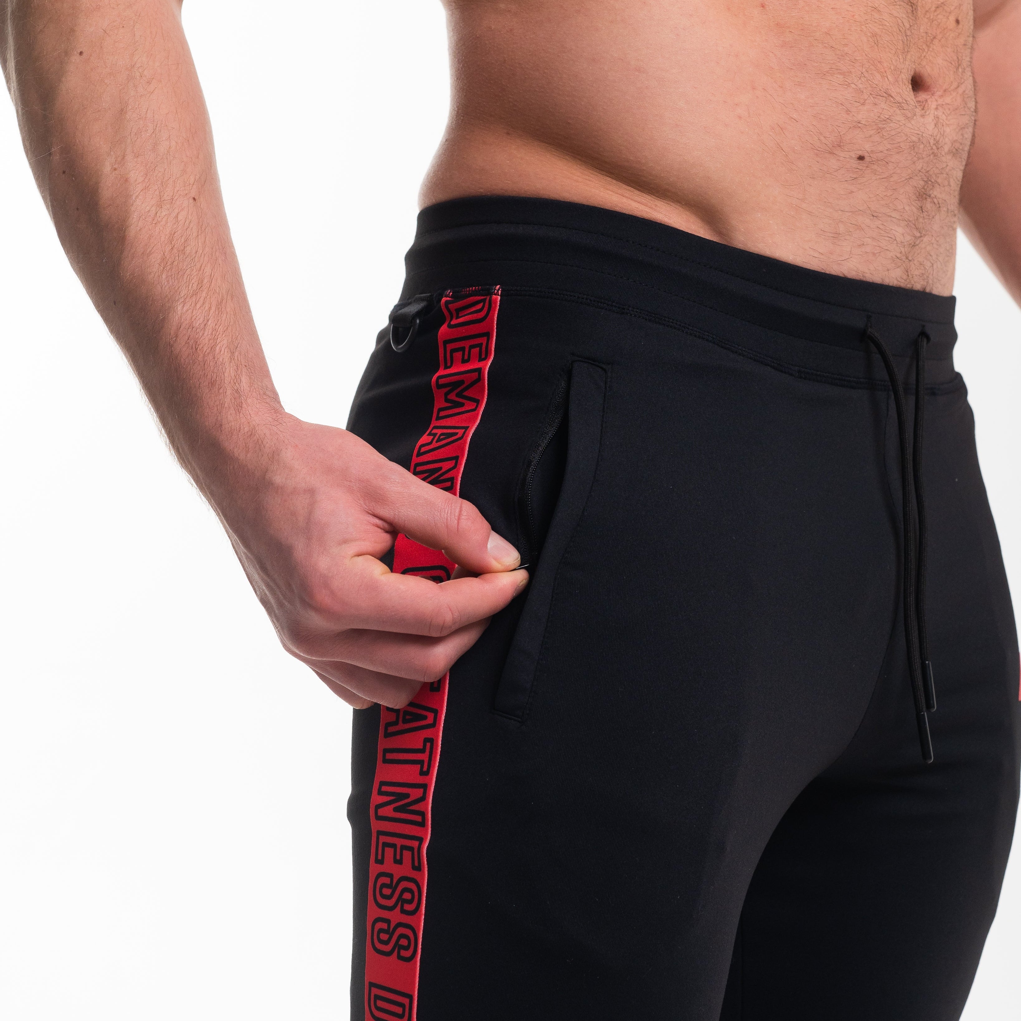 A7 Red Dawn Defy joggers are just as comfortable in the gym as they are going out. These are made with premium moisture-wicking 4-way-stretch material for greater range of motion. These are a great fit for both men and women. All A7 Powerlifting Equipment shipping to France, Spain, Ireland, Germany, Italy, Sweden and EU. 