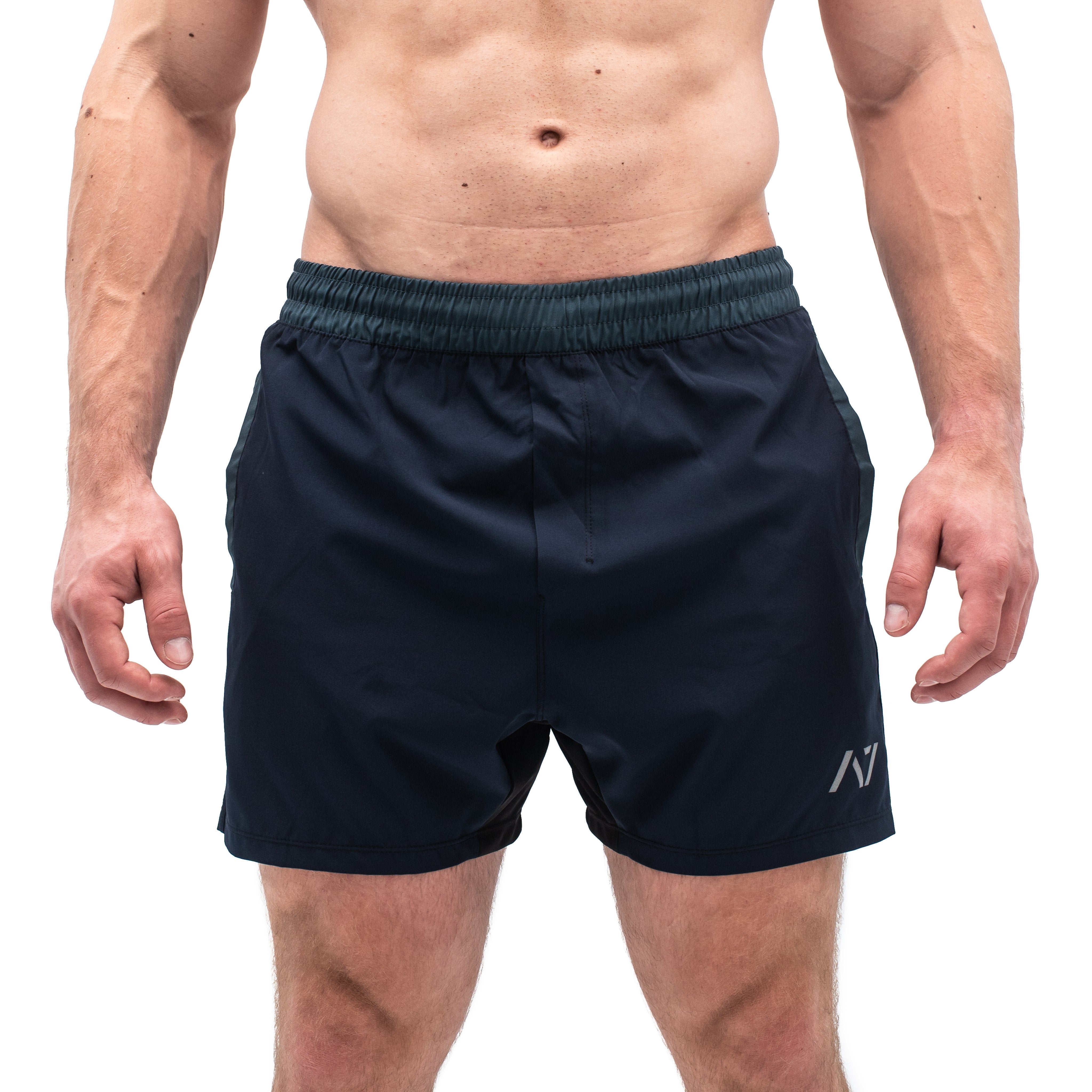 A dual colour-way inspired by the natural discolouration of iron when is formed. Named after our love for the iron and themed on the dark colours that set the mood for maintaining the focus to achieve your goals. It's all about avoiding distractions and with our Centre stretch of these shorts you can maintain the fit you want with the added comfort of a little extra stretch for all the movements life and your training takes you.