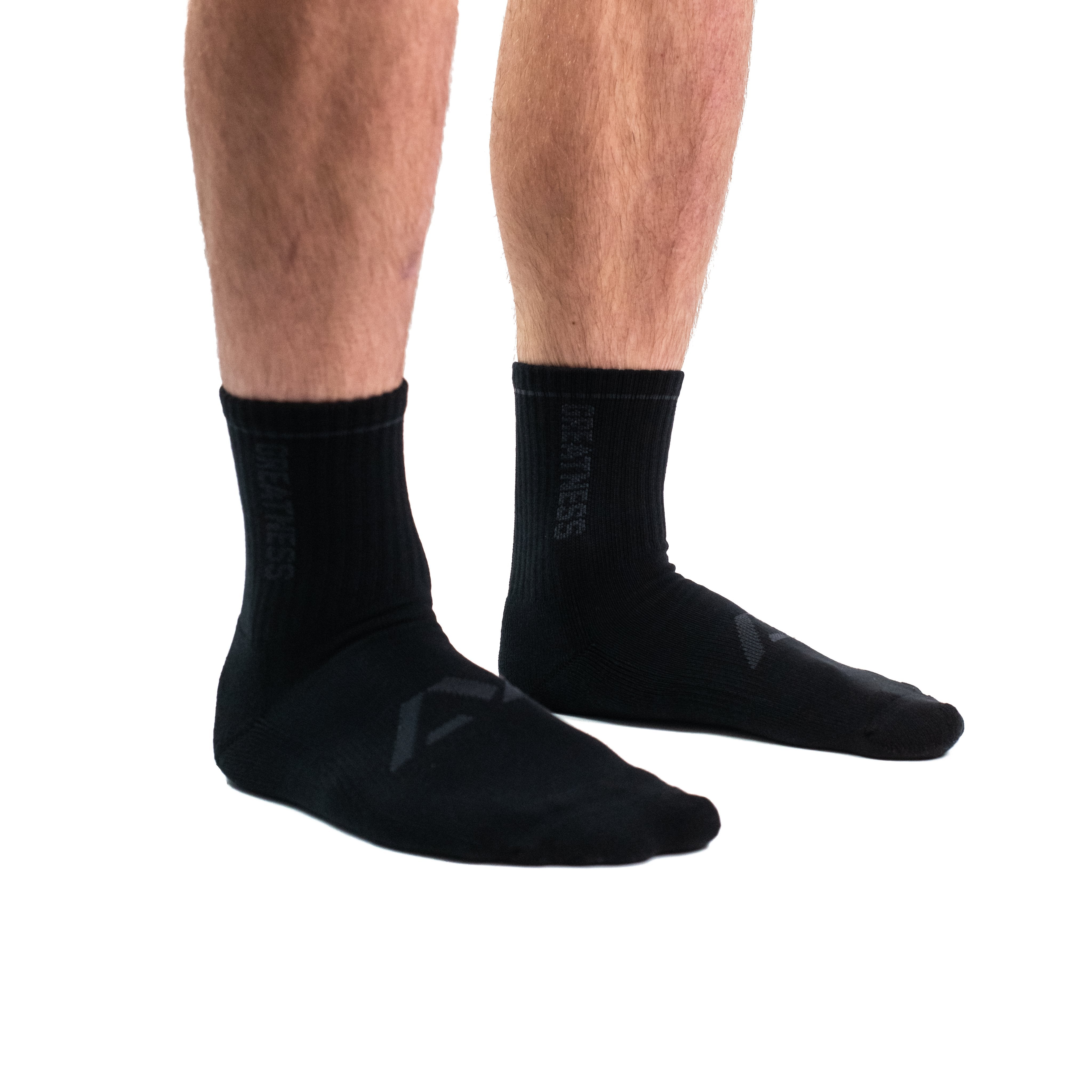 This Stealth Crew socks were created with muted out the logos and keep contrast at a minimum and let your energy show on the platform, in your training or while out and about. Our Crew socks offer a level of comfort like no other through their unique blend of materials and stretch in the places you desire for an ultra comfortable sock.
