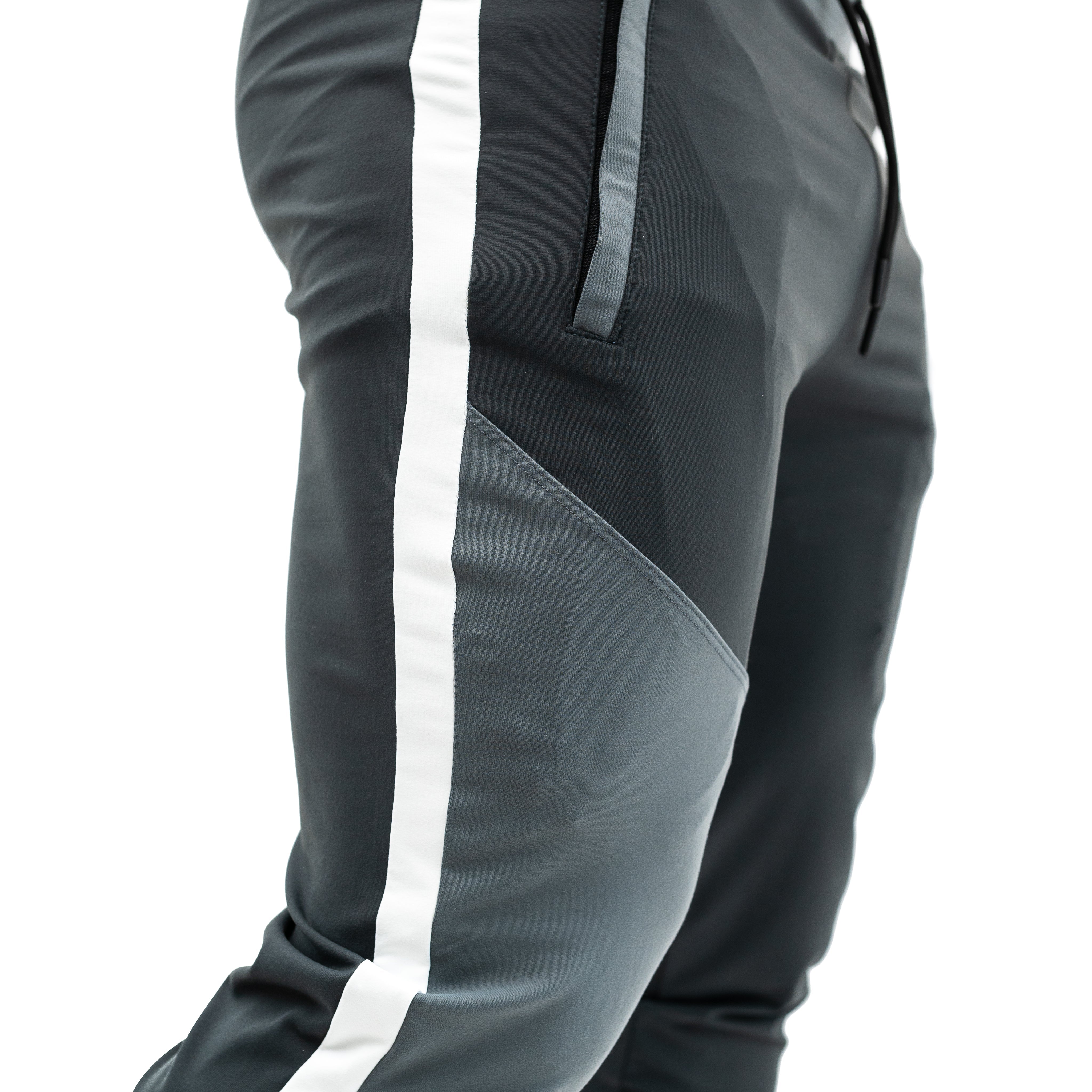 Defy Joggers have likely become a staple in your wardrobe. With our newest chromium design colourway we set out to provide a unique yet simple chromium colour combo to match with all the stealth, grey, white and even more poppy colours of your current collection or many of the pieces we have available. You can purchase chromium defy joggers from A7 UK or A7 Europe. A7 UK shipping to UK, Ireland, France, Italy, Germany, the Netherlands, Sweden and Poland.