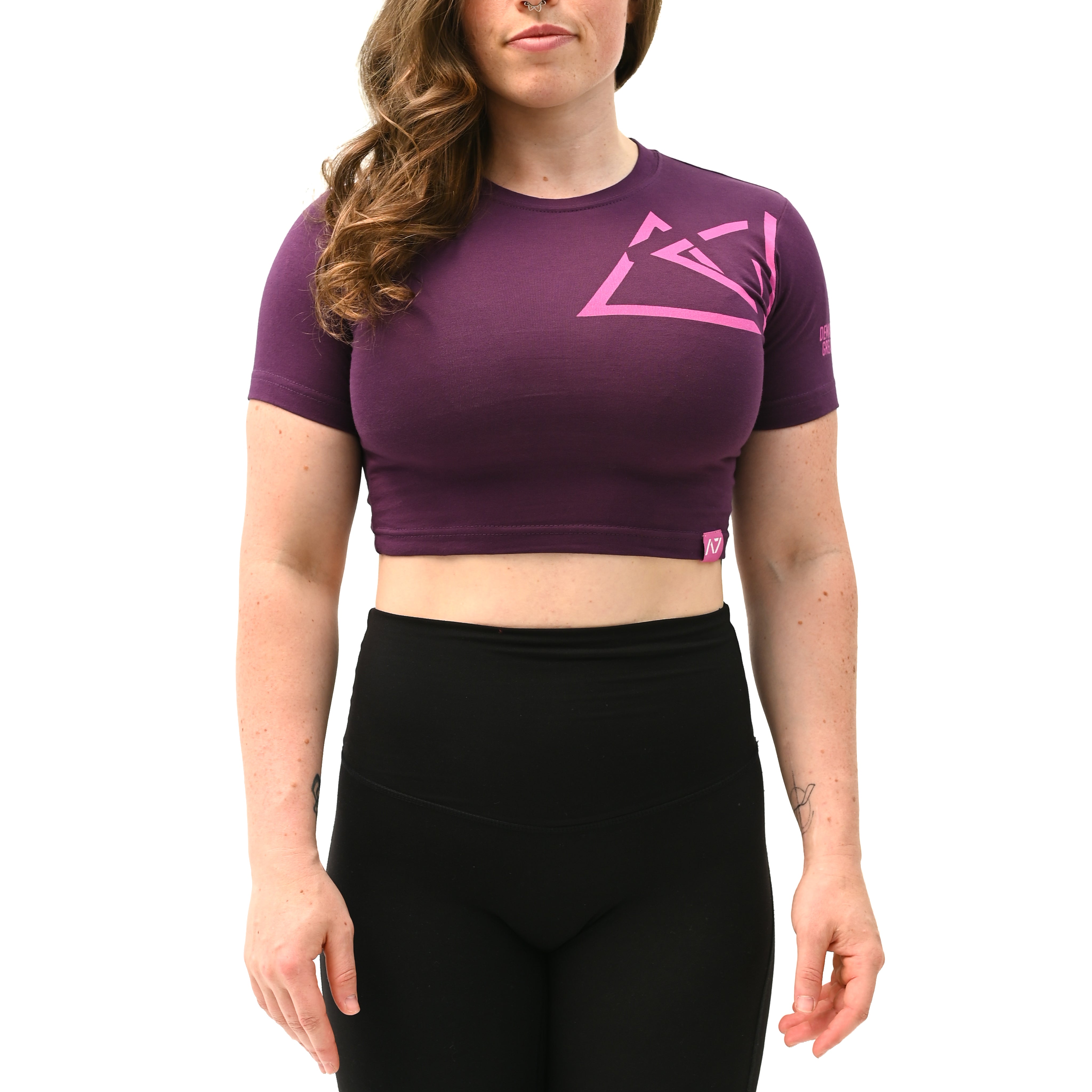 Delta Link Crop Non Bar Grip T-Shirt is perfect for in and out of the gym. Purchase Delta Link Crop Non Bar Grip tshirt UK from A7 UK. Purchase Delta Link Crop Shirt Europe from A7 UK. Best gymwear shipping to UK and Europe from A7 UK. Delta Link Crop is our newest Non Bar Grip Design. The best Powerlifting apparel for all your workouts. Available in UK and Europe including France, Italy, Germany, Sweden and Poland.