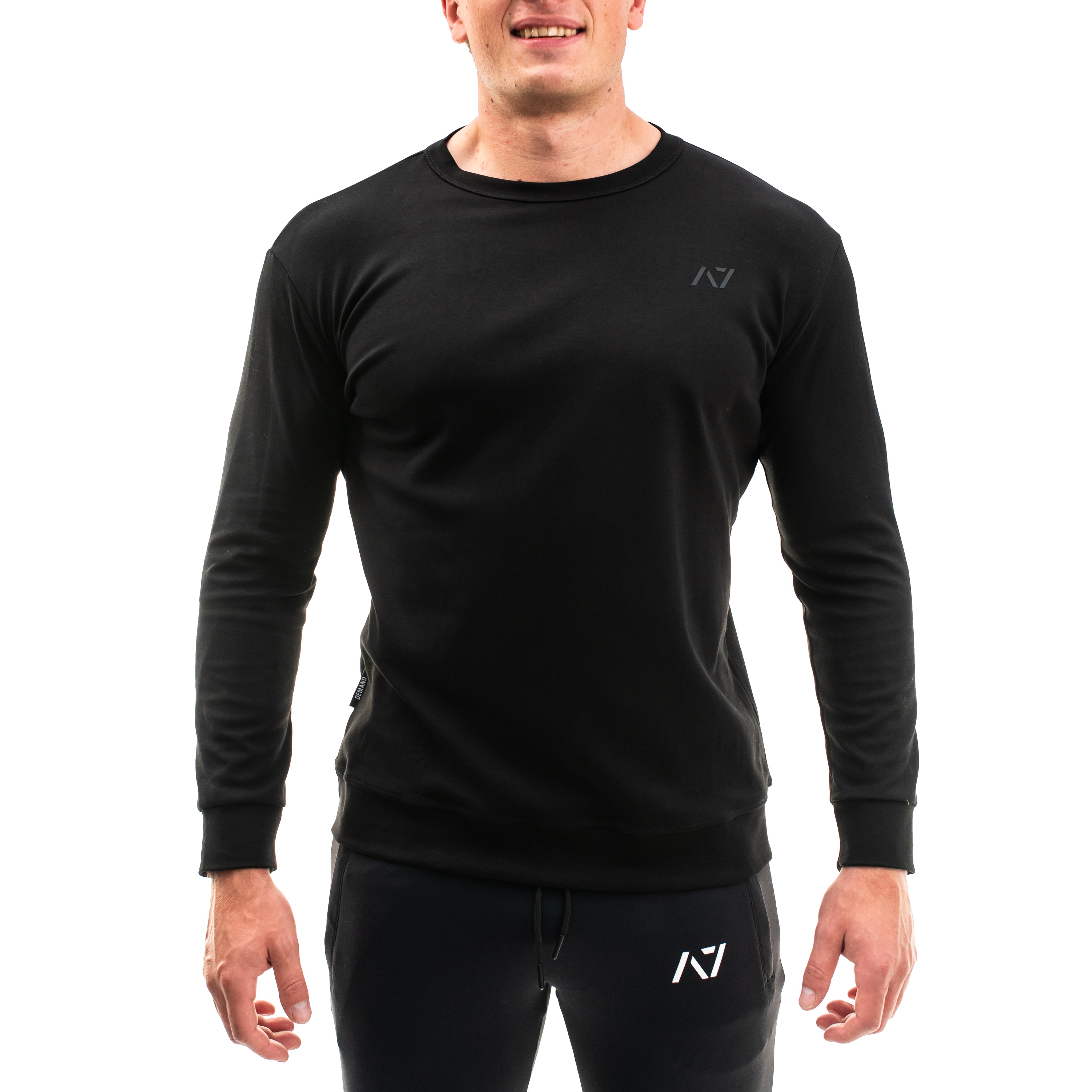 A7 Moxie Crewnecks are part of the A7 balance collection which combines comfort and aesthetics. The pieces in this collection are made with comfortable fabrics and minimal logos to create a simple, yet impactful look. Moxie Crewnecks have 4-way stretch material to move with your shape. A7 crewneck perfect for in and out the gym. Purchase A7 Moxie Creckneck from A7 Europe. Purchase A7 Moxie Crewneck from A7 UK. Available in UK and Europe including France, Italy, Germany, the Netherlands, Sweden and Poland.