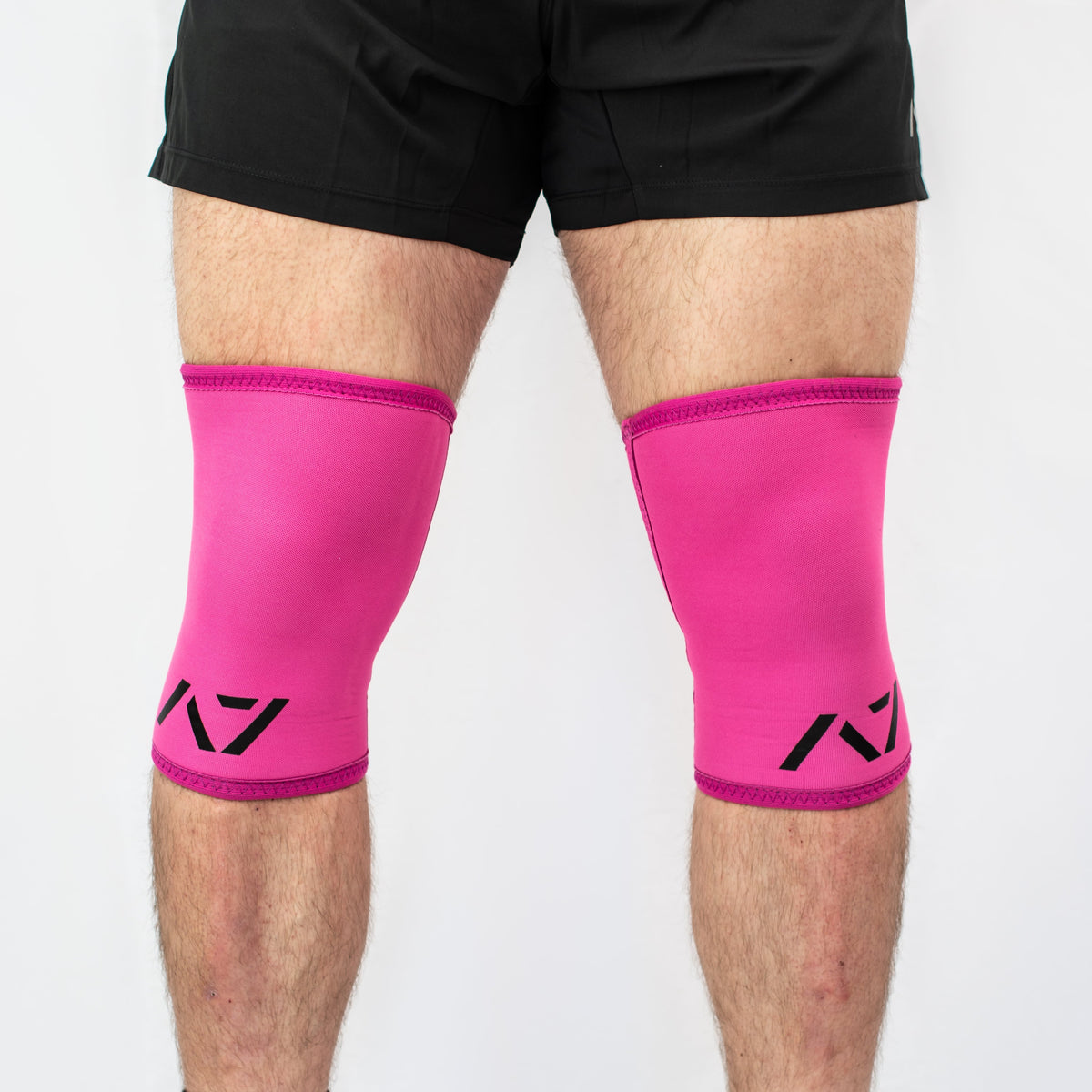 A7 IPF approved Pink CONE knee sleeves are structured with a downward cut panel on the back of the quad and calf to ensure ultimate compression at the knee joint. A7 CONE knee sleeves are IPF approved for use in all powerlifting competitions. A7 cone knee sleeves are made with high quality neoprene and the knee sleeves are sold as a pair. The double seem on the knee sleeves create a greater tension on the knee joint. Available in UK and Europe including France, Italy, Germany, Sweden and Poland