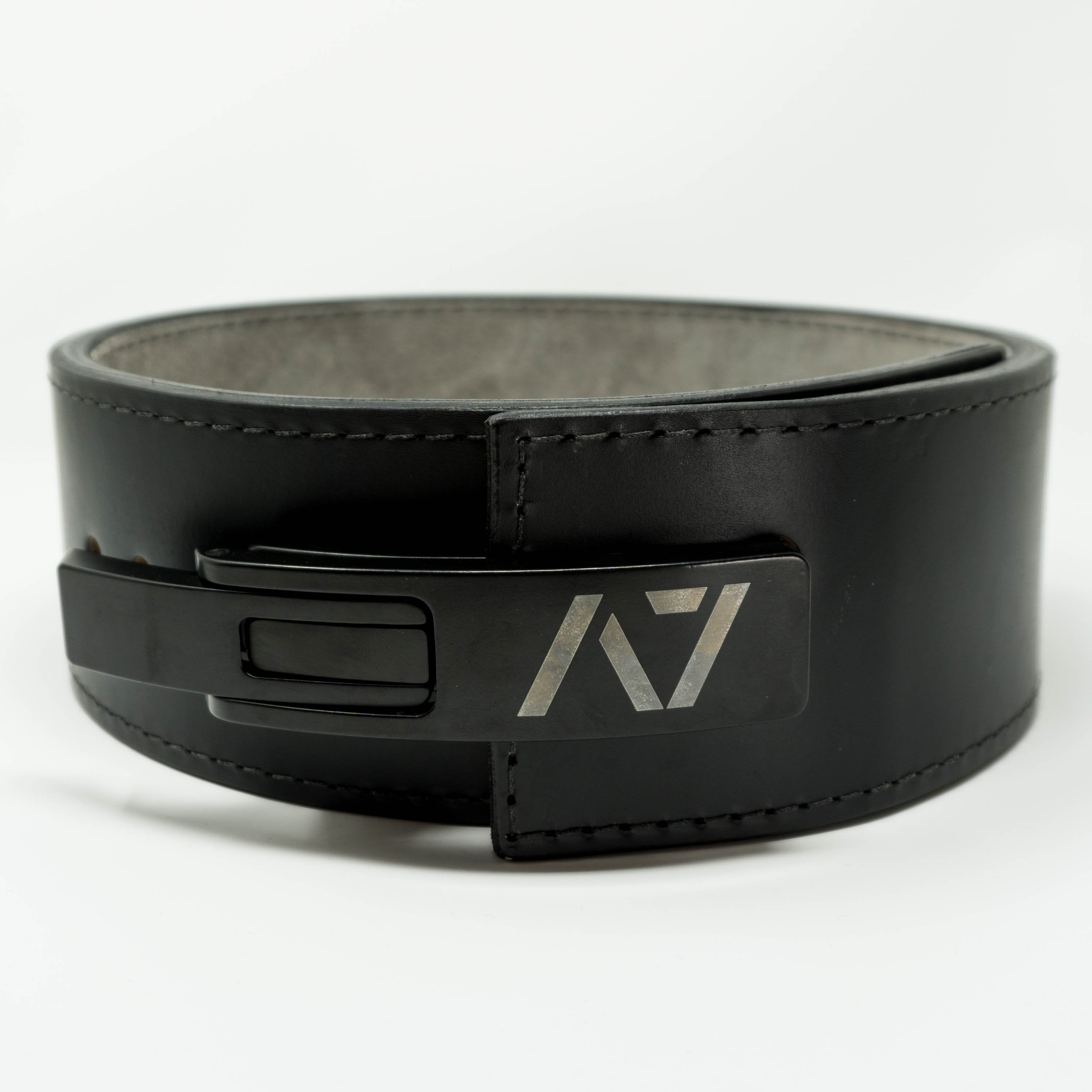 The A7 Lever belt is IPF Approved and is great for powerlifting and strongman. Purchase this powerlifting belts from A7 Europe. Purchase Powerlifting Belts from A7 Europe for shipping to Europe. Best Weightlifting belts shipping to UK and Europe from A7 Europe. Pioneer lever weightlifting belt. The best Powerlifting apparel for all your workouts. This A7 Pioneer Cut Prong belt is the perfect piece of equipment to finish off your IPF Approved Kit. 